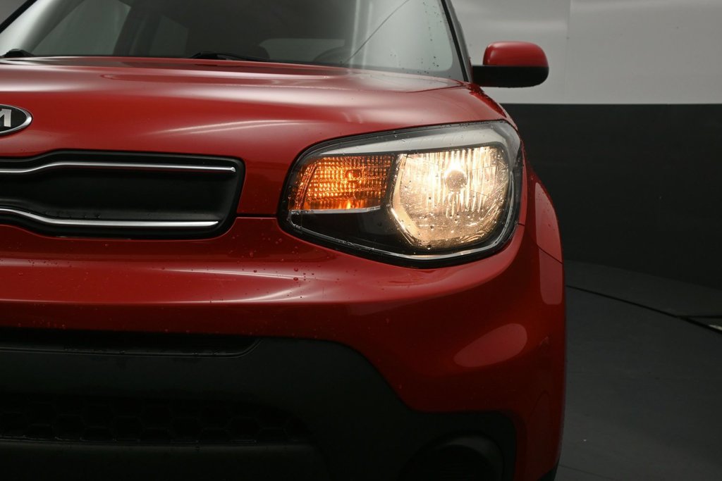Used 2019 Kia Soul FWD image 16