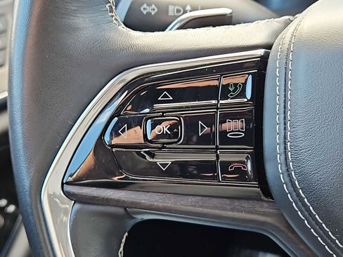 Used 2022 Jeep Grand Cherokee L Overland w/ Luxury Tech Group IV image 25