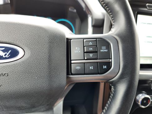 Used 2023 Ford F150 Lariat image 25