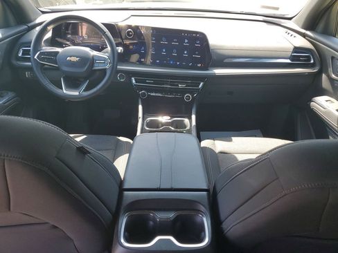 Used 2026 Chevrolet Traverse LT w/ Driver Confidence Package FWD image 11