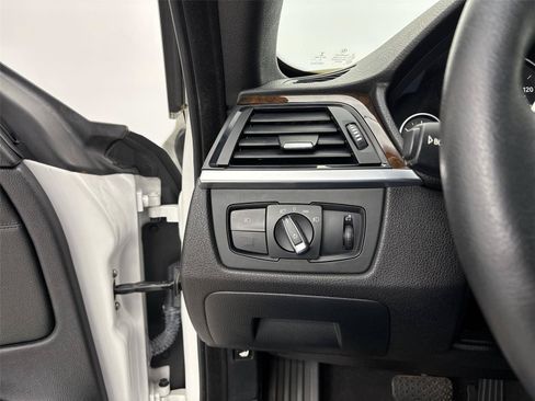 Used 2015 BMW 428i Convertible RWD image 31