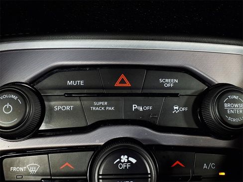 Used 2022 Dodge Challenger GT image 22