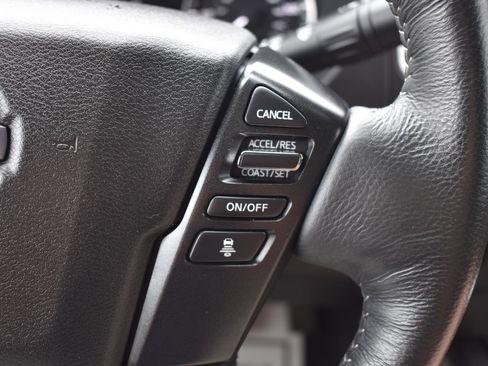 Used 2024 Nissan Frontier SV w/ SV Convenience Package RWD image 36