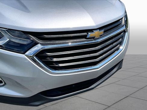 Used 2021 Chevrolet Equinox LT FWD image 29