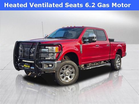 Used 2017 Ford F250 Lariat w/ Chrome Package image 1