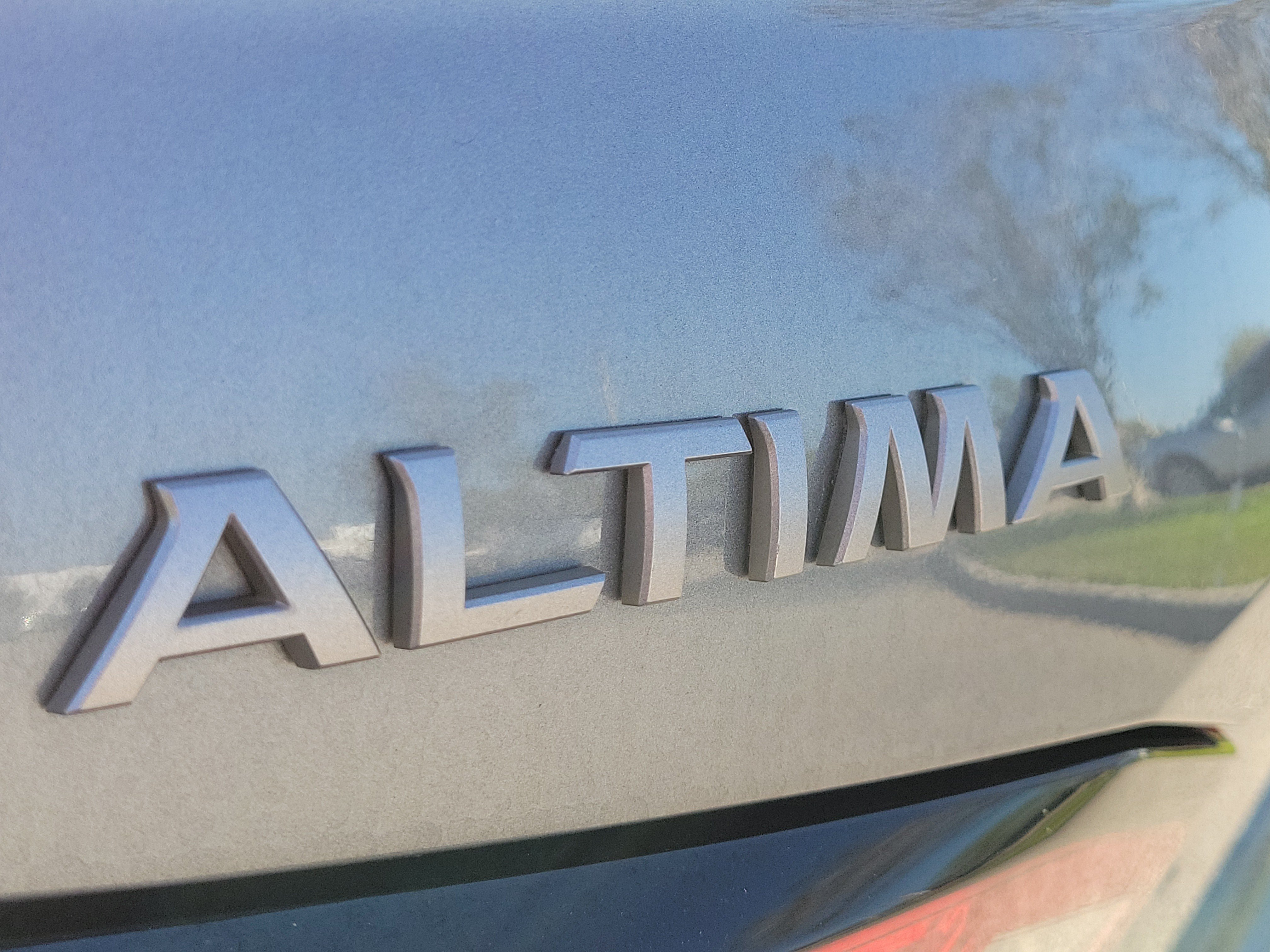 Certified 2024 Nissan Altima 2.5 SV FWD image 11