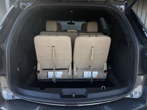 Used 2016 Ford Explorer XLT w/ Equipment Group 202A image 18