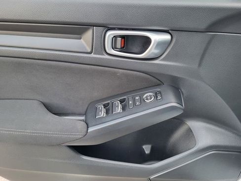 Used 2023 Honda Civic Sport image 17