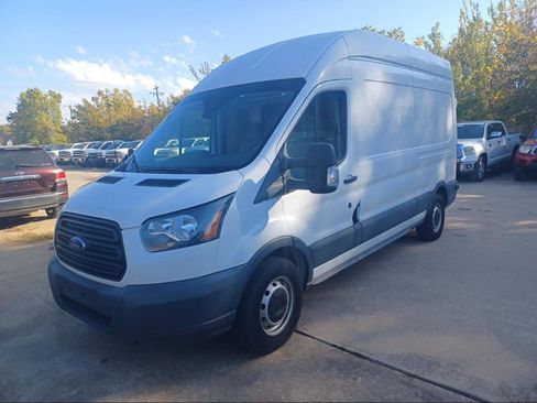 Used 2018 Ford Transit 250 148 High Roof RWD image 1