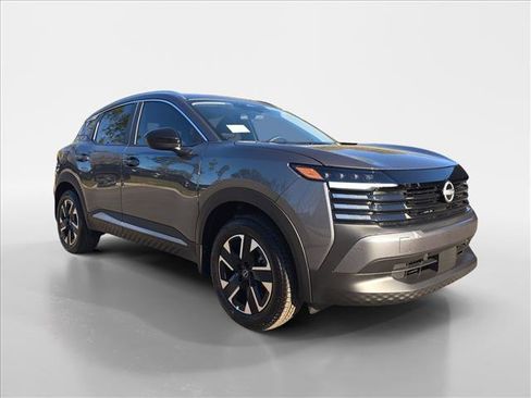 New 2026 Nissan Kicks SV w/ Cold Weather Package image 7