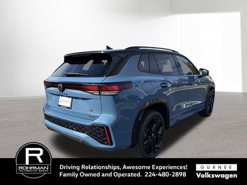 New 2025 Volkswagen Tiguan SE R-Line image 10