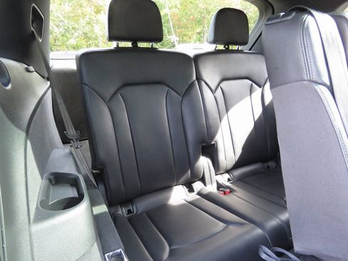 Used 2019 Audi Q7 2.0T Premium Plus w/ Premium Plus Package image 18