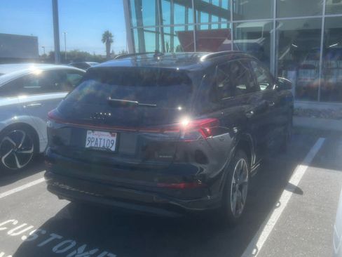 Used 2024 Audi Q4 e-tron Prestige w/ Black Optic Package AWD/4WD image 5