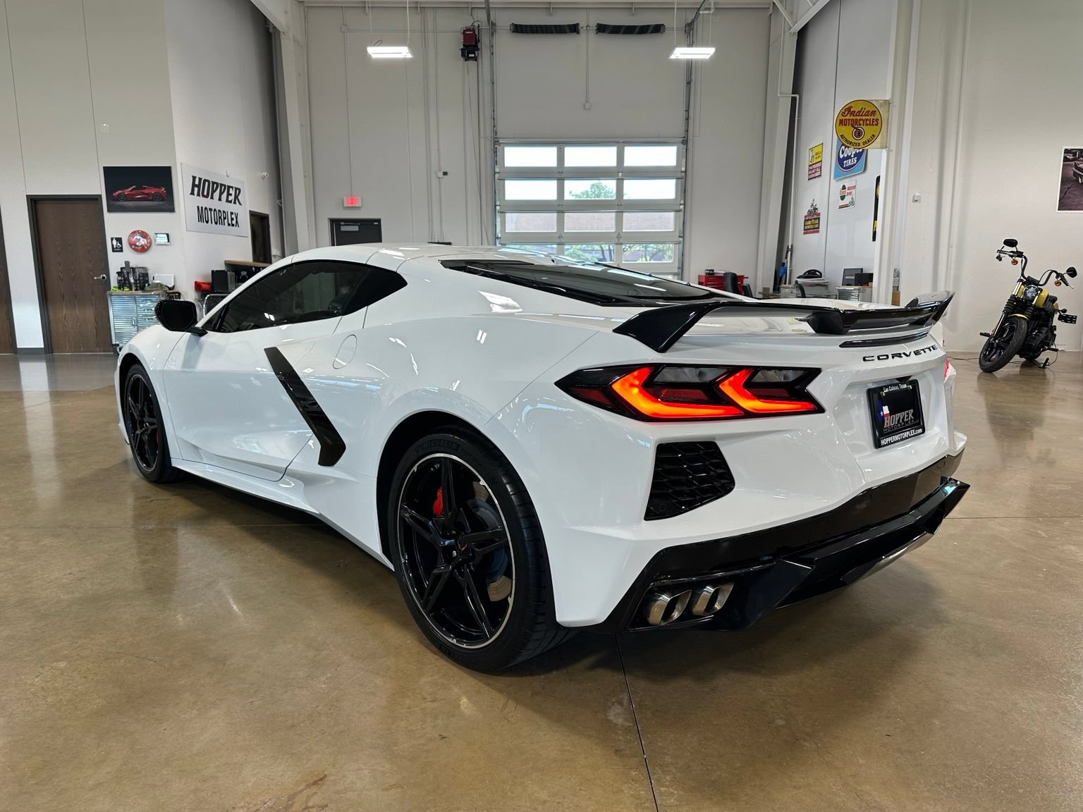 Used 2023 Chevrolet Corvette Stingray Premium Cpe w/ Z51 Performance Package RWD image 6