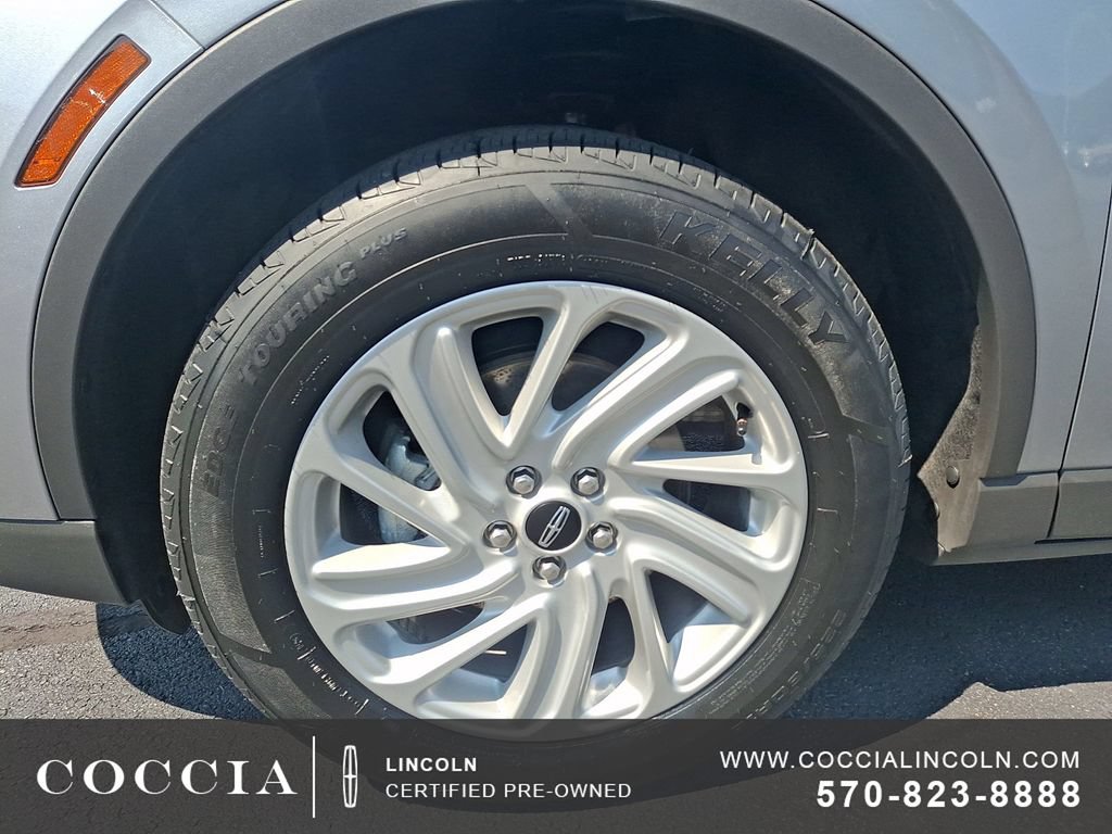Certified 2024 Lincoln Corsair AWD image 8