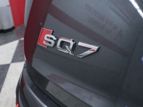 Used 2020 Audi SQ7 Prestige w/ Prestige Package image 38