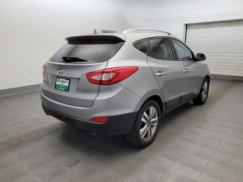 Used 2015 Hyundai Tucson Limited w/ Option Group 03 FWD image 9