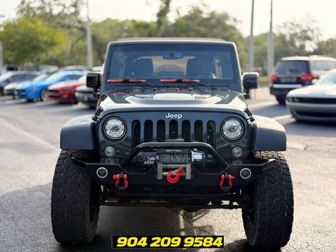 Used 2017 Jeep Wrangler Unlimited Rubicon AWD/4WD image 11
