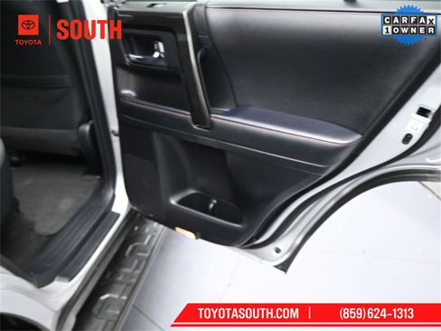 Used 2024 Toyota 4Runner TRD Off-Road image 30