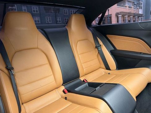 Used 2016 Mercedes-Benz E 400 4MATIC Coupe image 54