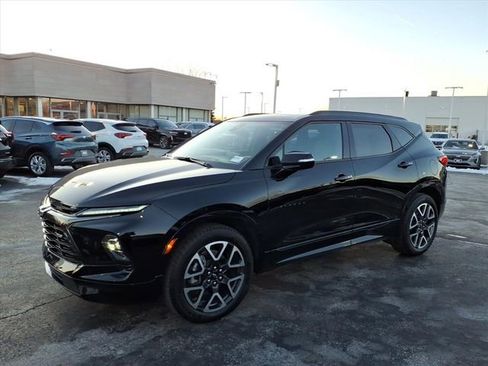 Used 2024 Chevrolet Blazer RS w/ Enhanced Convenience Package image 11