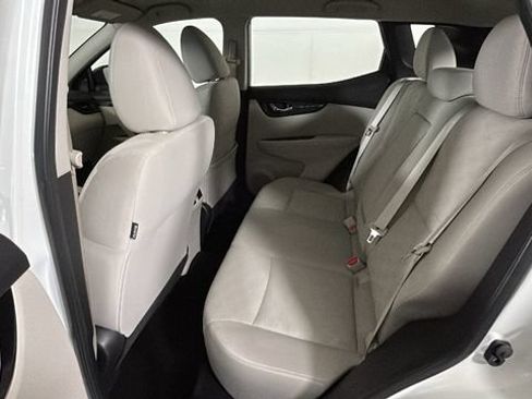 Used 2018 Nissan Rogue Sport SV w/ SV All-Weather Package FWD image 26