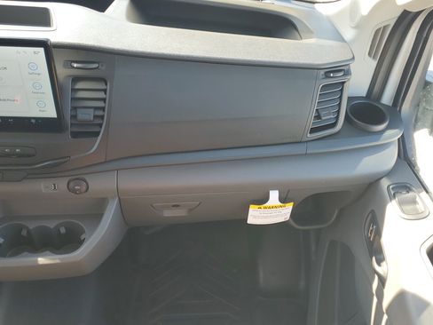 New 2026 Ford Transit 250 148 Medium Roof w/ Load Area Protection Package image 15