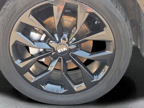 Used 2021 Kia Sorento SX image 21