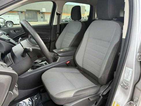 Used 2019 Ford Escape S FWD image 13