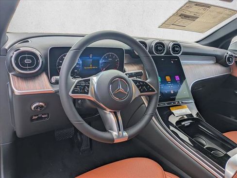 New 2026 Mercedes-Benz GLC 300 image 3