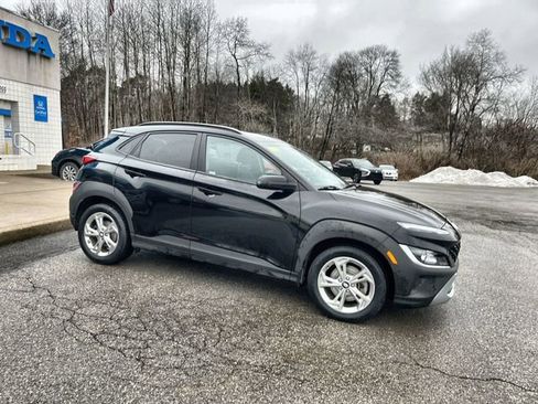 Used 2022 Hyundai Kona SEL w/ Cargo Package image 11