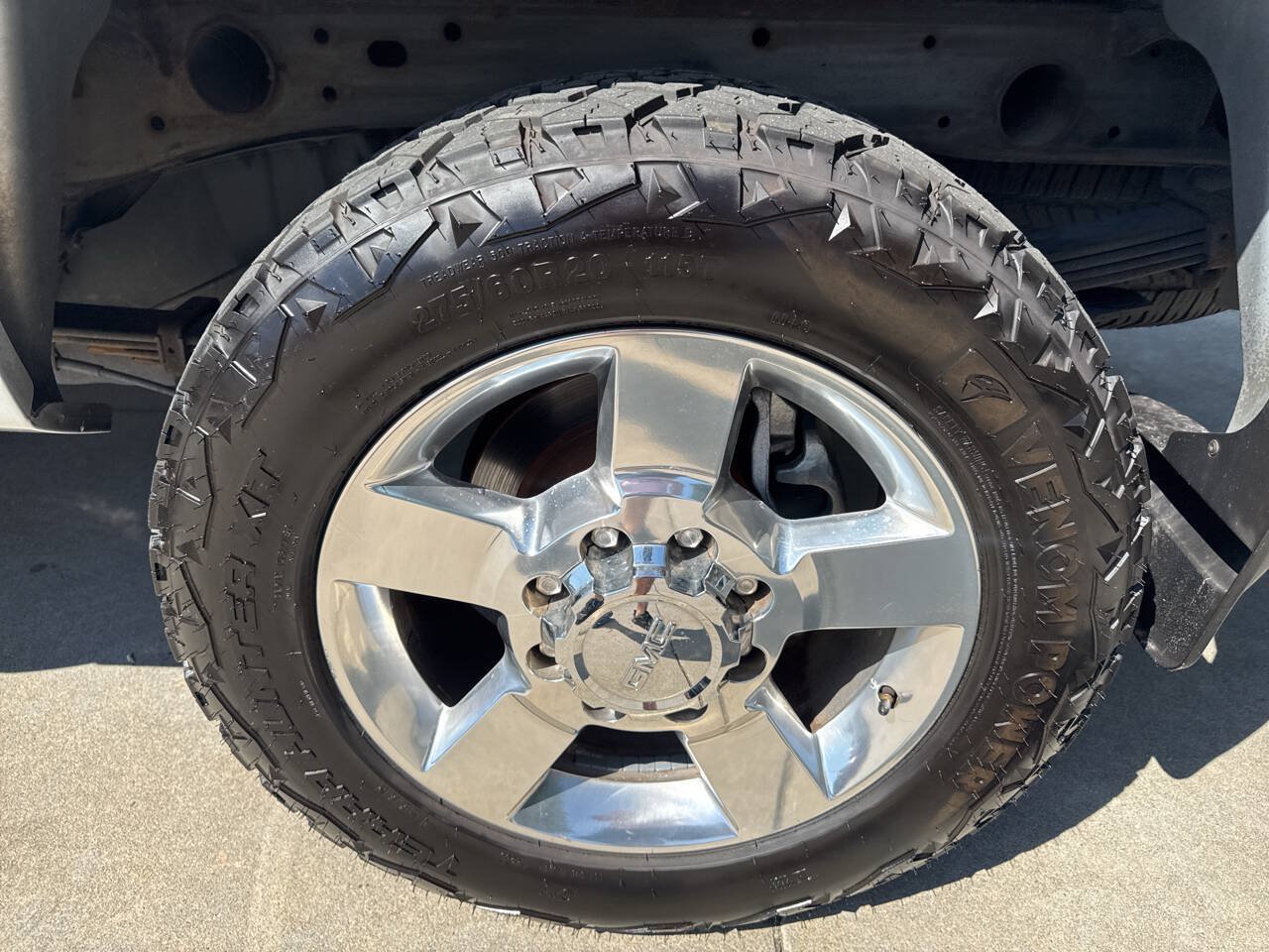 Used 2012 GMC Sierra 2500 SLE w/ SLE Preferred Package AWD/4WD image 30