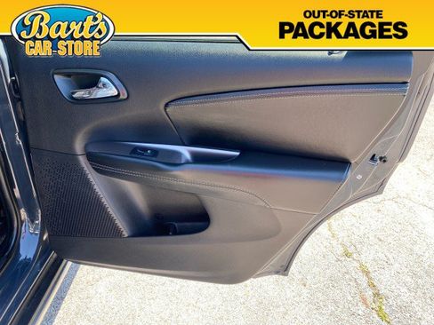 Used 2018 Dodge Journey Crossroad AWD/4WD image 11