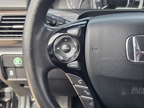 Used 2016 Honda Accord EX-L image 28