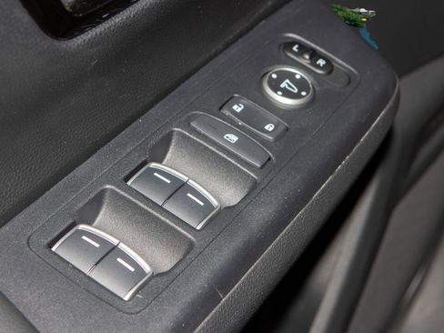 Certified 2023 Honda CR-V EX-L image 28