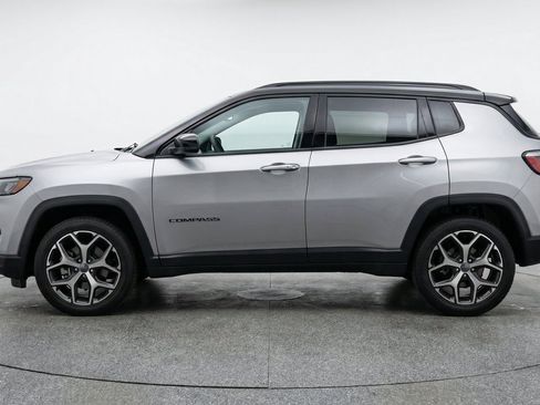 Used 2025 Jeep Compass Limited AWD/4WD image 5