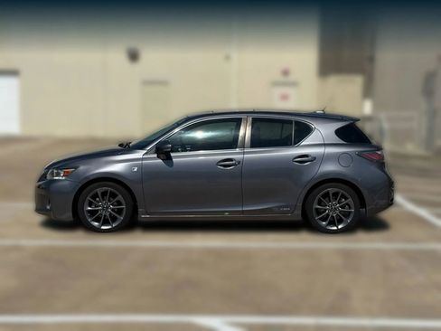 Used 2013 Lexus CT 200h w/ F Sport Pkg w/Nuluxe Trim image 5