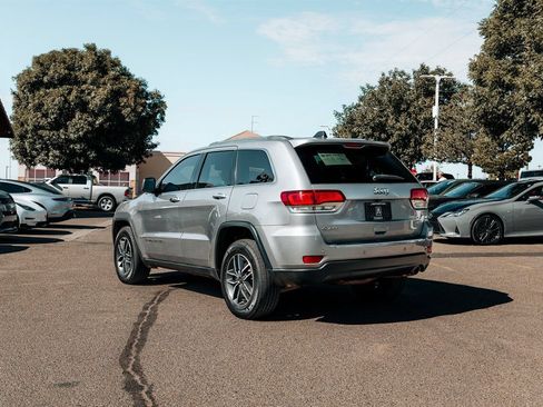 Used 2021 Jeep Grand Cherokee Limited AWD/4WD image 5