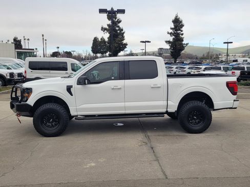 Used 2024 Ford F150 XLT w/ Equipment Group 302A MID image 7
