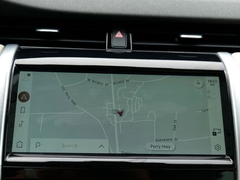 Used 2021 Land Rover Discovery Sport S image 23