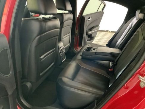 Used 2015 Dodge Charger SXT w/ Premium Group image 32