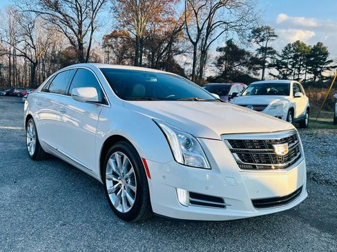 Used 2016 Cadillac XTS Luxury w/ Driver Awareness Package image 8
