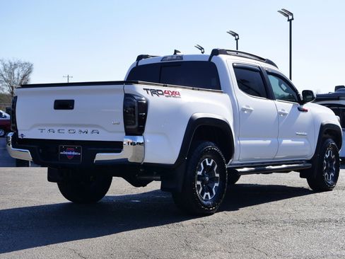 Used 2023 Toyota Tacoma TRD Off-Road image 26