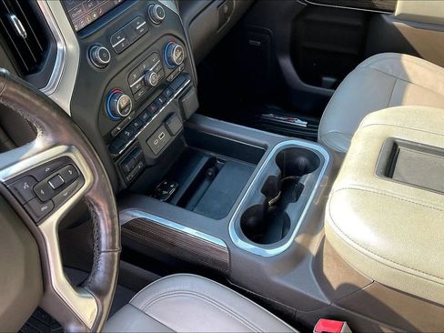 Used 2020 Chevrolet Silverado 1500 RST AWD/4WD image 15