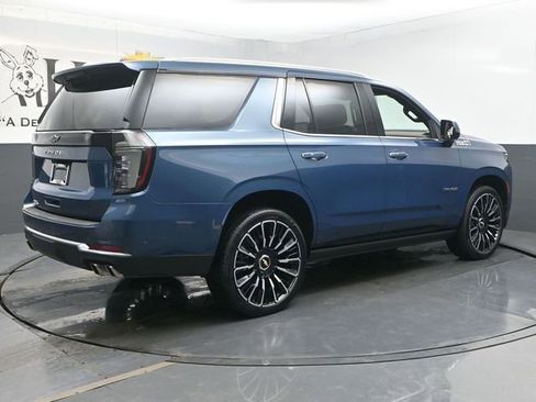Used 2025 Chevrolet Tahoe High Country AWD/4WD image 52