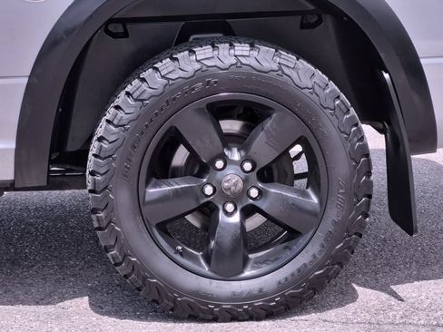 Used 2019 RAM 1500 Warlock AWD/4WD image 14