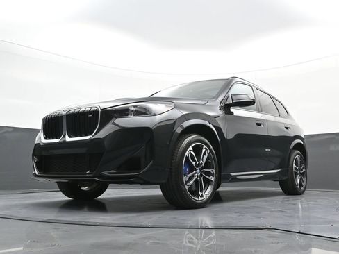 Used 2025 BMW X1 M35i AWD/4WD image 23