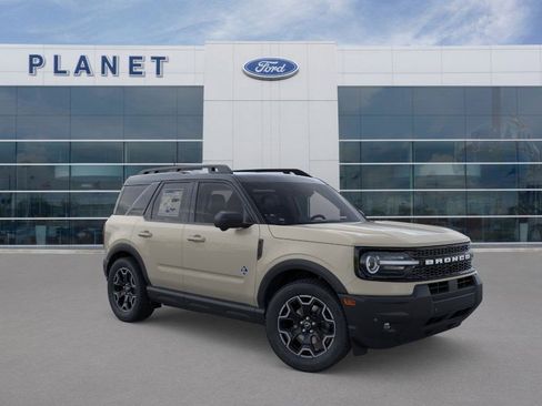 New 2025 Ford Bronco Sport Outer Banks w/ Outer Banks Tech Package+ image 9