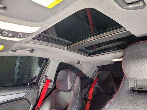 Used 2014 Mercedes-Benz C 250 Coupe image 34