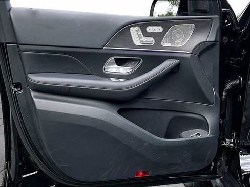 Certified 2024 Mercedes-Benz GLS 450 4MATIC image 23
